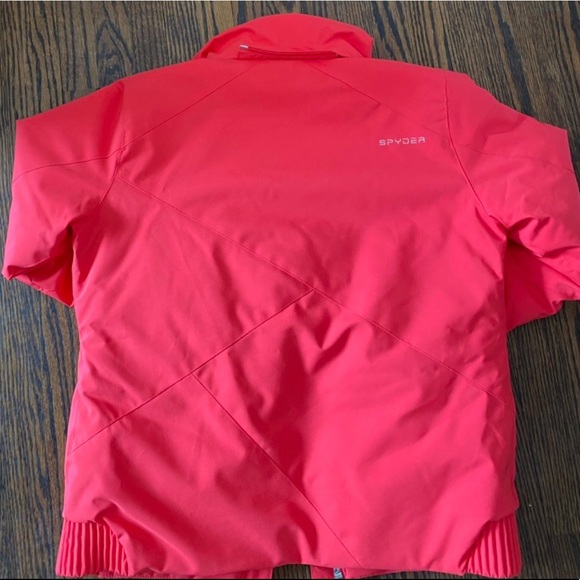 Coral spyder ski jacket !! 
- bought for 300 - Picture 2 of 4